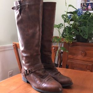 Women’s Size 8 Knee-high Brown Boots
